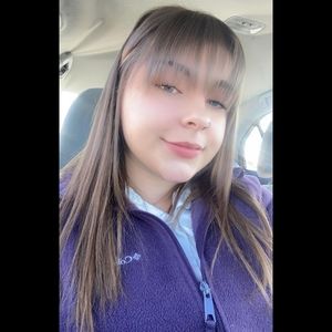 Meet your Posher, Abby